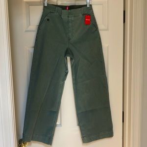 SPANX Stretch Twill Cropped Wide Leg pants in SOFT SAGE